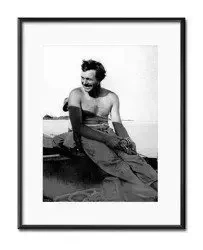 Roześmiany Hemingway - 21x26 cm - G100491